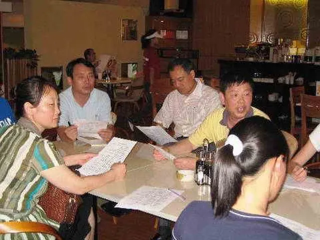阳光种子行动志愿者召开赴四川现场准备会