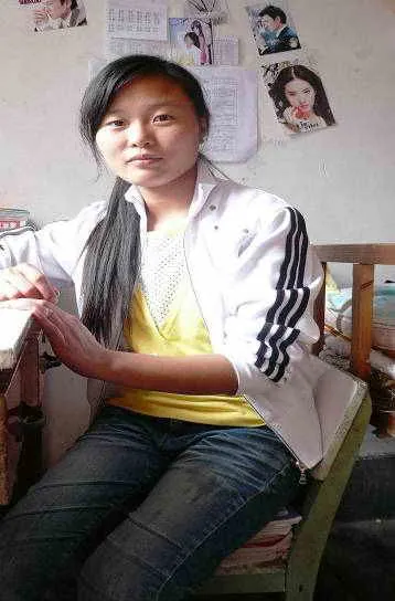 得到三一重工集团电器公司赞助的贵州安龙中学三位同学的情况介绍