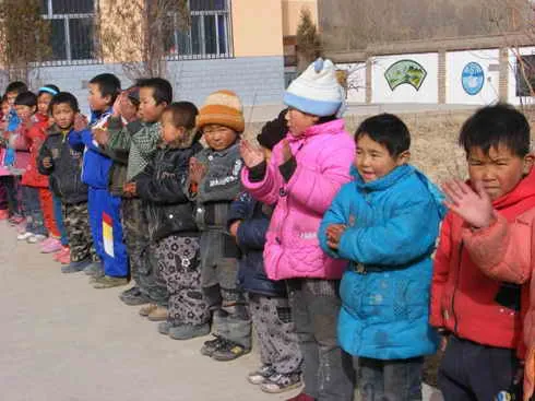 青海省甘沟乡解放小学千元计划顺利完成后续报道
