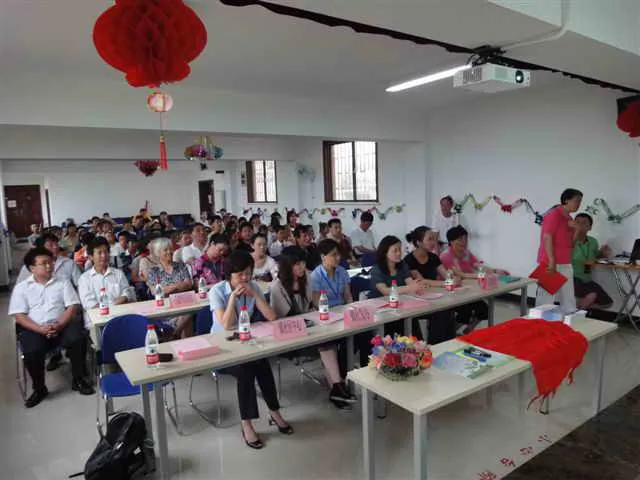 南7居委暑期欢乐月开幕了!