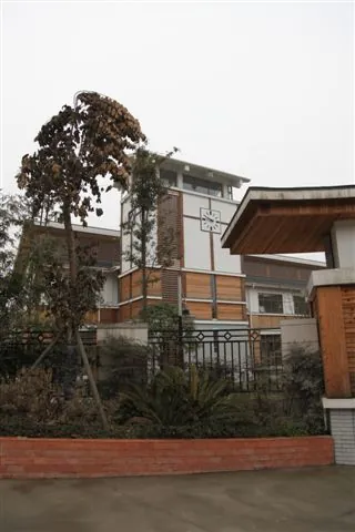 向峨小学--阳光四川行(一)