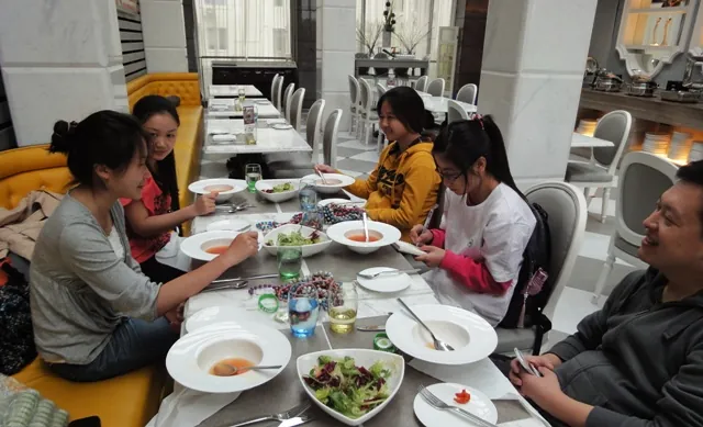 非洲女孩回来了