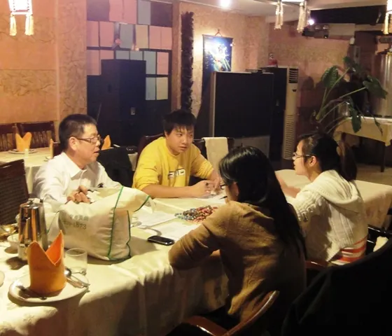 80后阳光志愿者担当阳光年会筹备主力