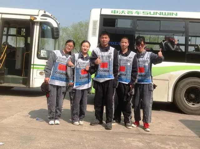 F1场上的阳光种子行动伙伴