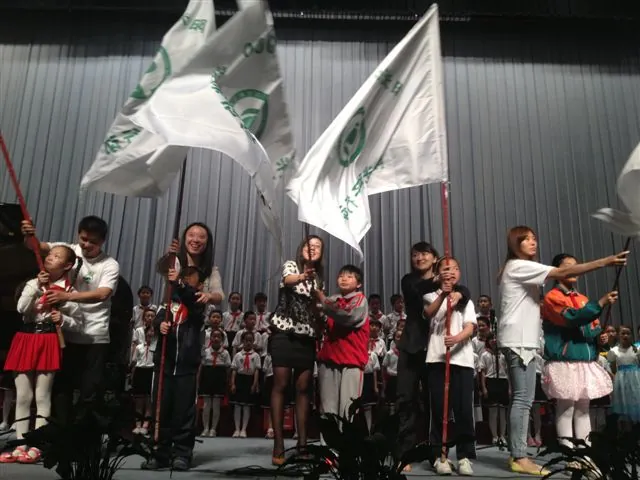 “我有一个梦想”--2013年“小小新上海人”能力建设启动