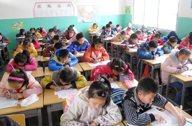 林集香的那满小学开学第一天
