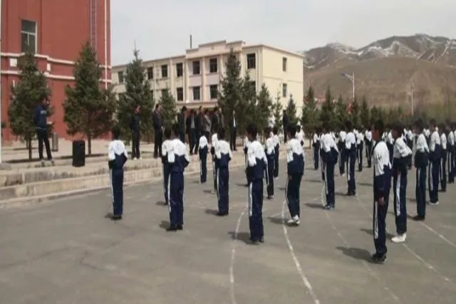 黄羊川职业技术中学阳光爱心传递项目大发光彩