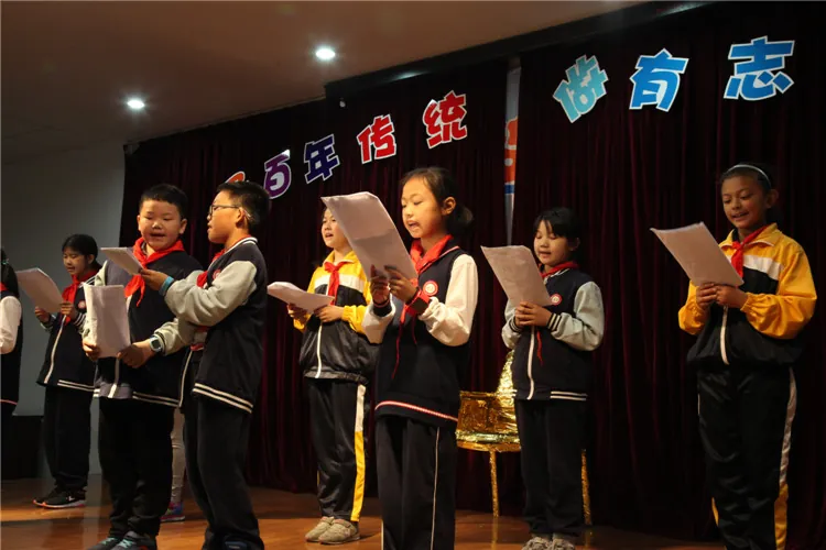 黄楼中心小学童话社工作近况