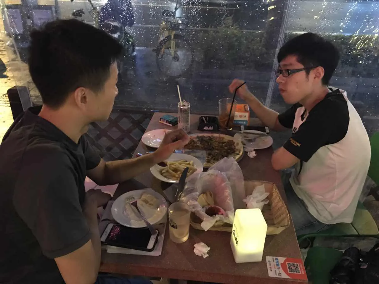 阳光十年纪录片后期剪辑讨论