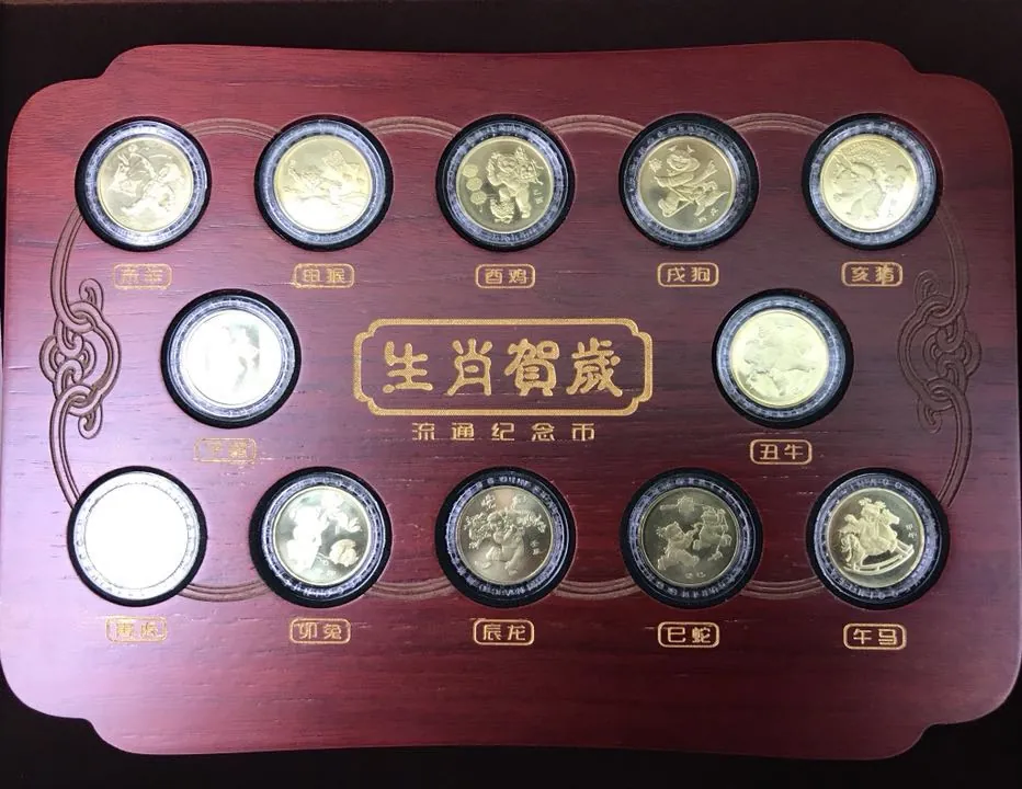 除夕竞拍，爱心涌动