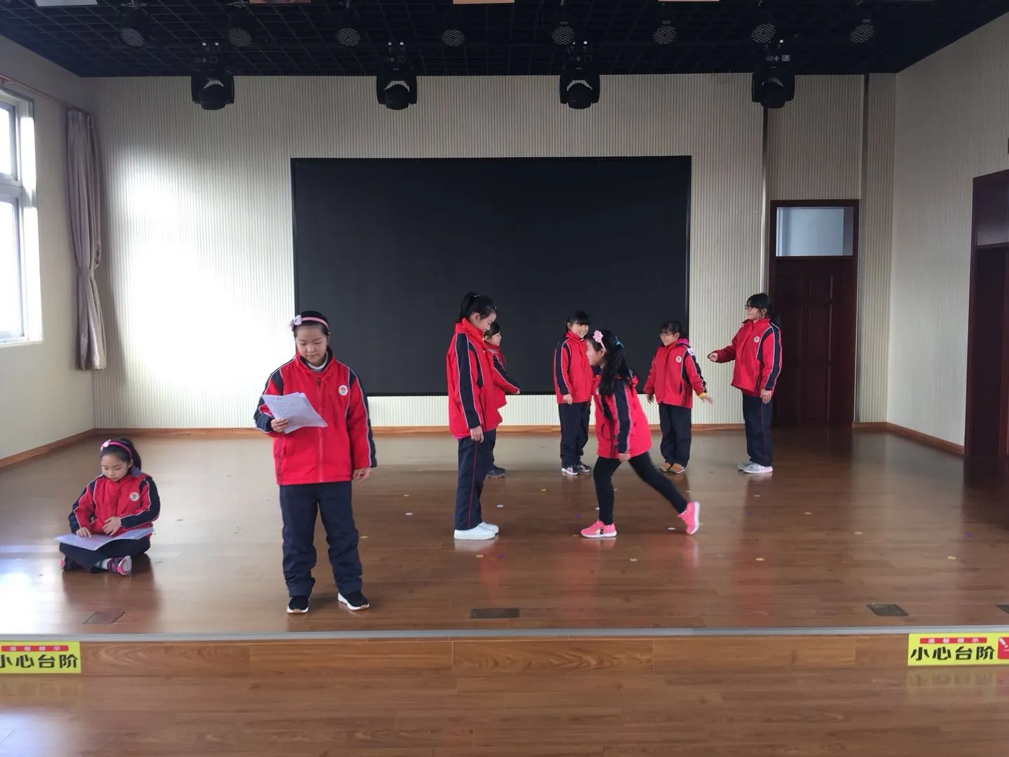 唐镇小学戏剧社新学期第一课