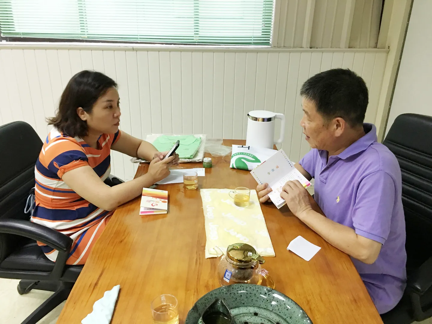 云南省西双版纳勐腊县龙林小学项目授旗仪式
